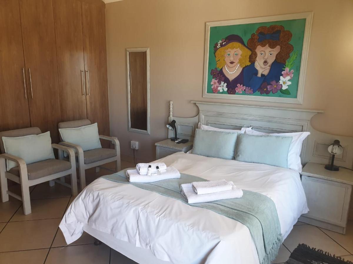 Tsessebe Guesthouse บลูมฟอนเทน ภายนอก รูปภาพ